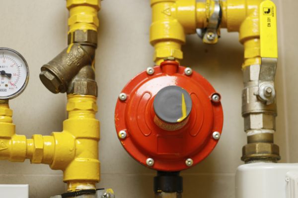 Commercial Gas Line Service in Fontana